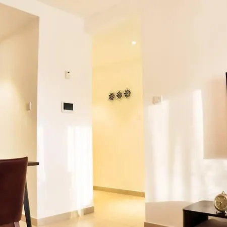 Astoria Apartments Lovely One Bedroom Apartment With Ac & Ups In Lavington Nairobi Exterior photo